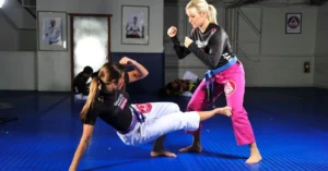 Jiu Jitsu training for self-defense